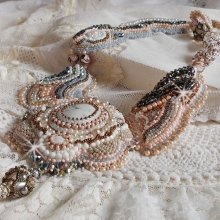 Angelique Marquise des Anges Haute-Couture halskæde broderet med ædelstene og Swarovski-krystaller